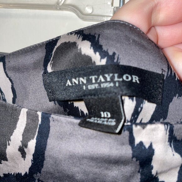 Ann Taylor Womens Abstract Print Pencil Skirt Size 10 Black/Gray - Picture 5 of 6